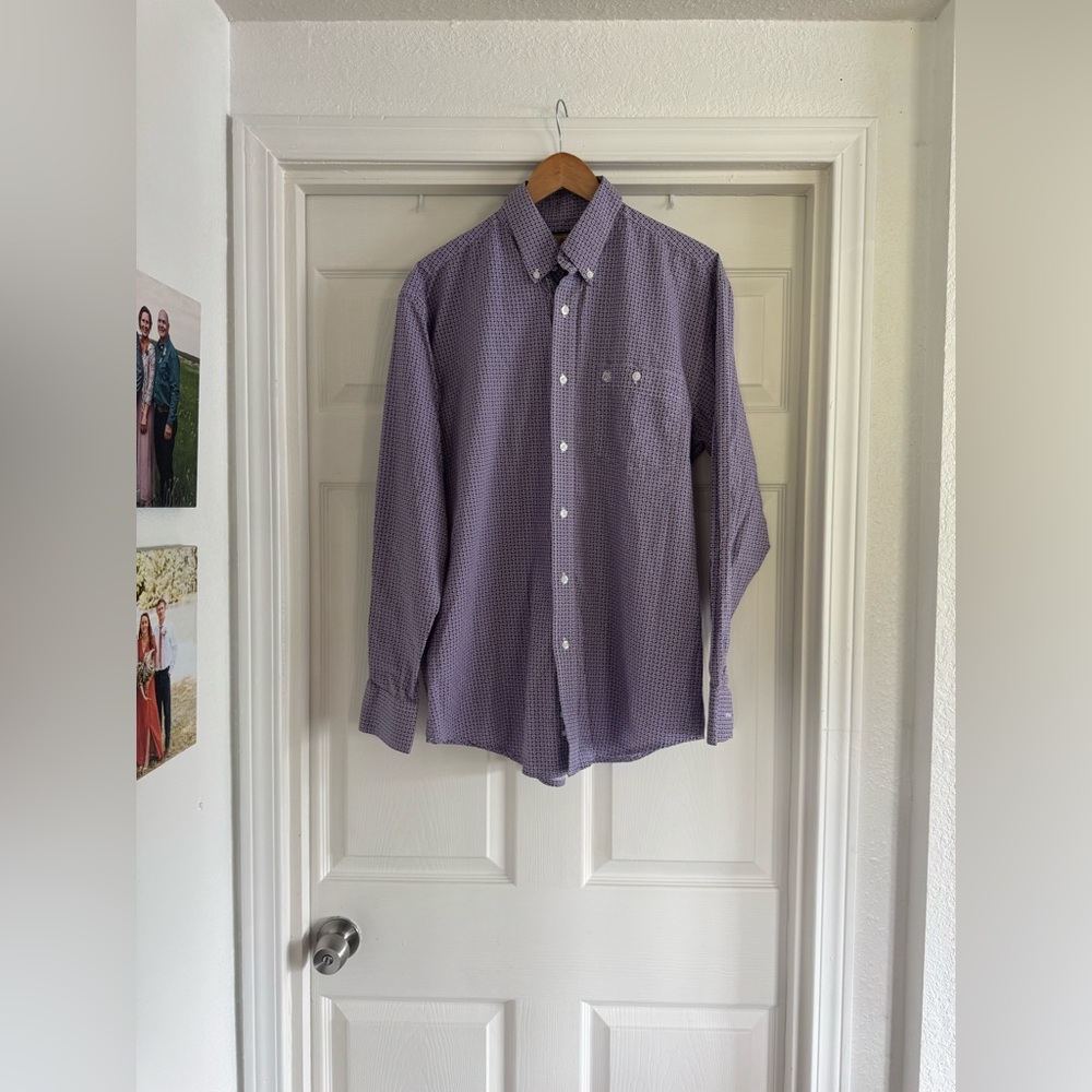 Wrangler Long Sleeve Button Down, Size Medium